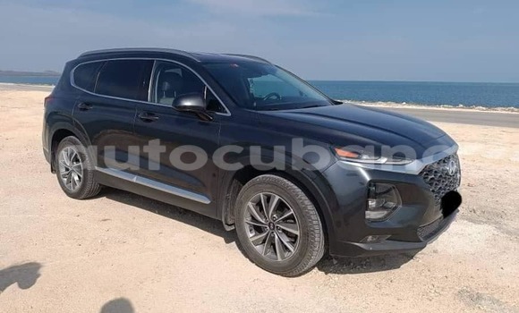 Buy Used Hyundai Santa Fe Black Car in Alacranes in Matanzas Buy Used Hyundai Santa Fe Black Car in Alacranes in Matanzas