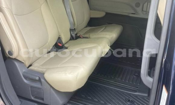 Comprar Usados Carro Toyota Sienna Negro en Alacranes en Matanzas Comprar Usados Carro Toyota Sienna Negro en Alacranes en Matanzas