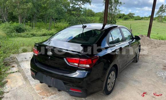 Comprar Usados Carro Kia Rio Negro en Baguanos en Holguin Comprar Usados Carro Kia Rio Negro en Baguanos en Holguin
