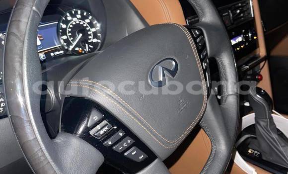 Comprar Usados Carro Infiniti QX80 Otro en Alacranes en Matanzas Comprar Usados Carro Infiniti QX80 Otro en Alacranes en Matanzas