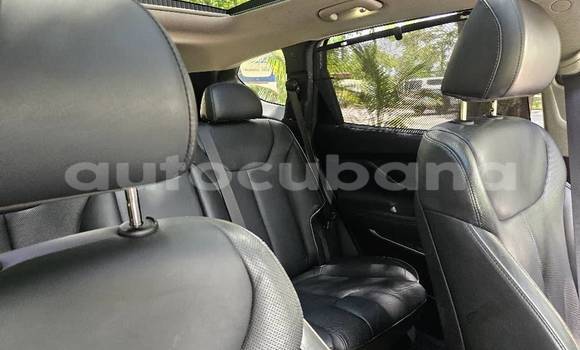 Comprar Usados Carro Hyundai Santa Fe Blanco en Antilla en Holguin Comprar Usados Carro Hyundai Santa Fe Blanco en Antilla en Holguin
