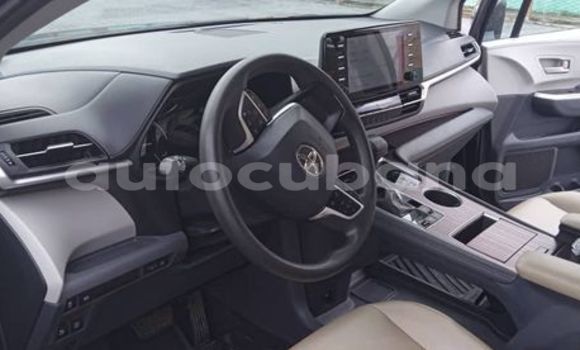 Comprar Usados Carro Toyota Sienna Otro en Alacranes en Matanzas Comprar Usados Carro Toyota Sienna Otro en Alacranes en Matanzas