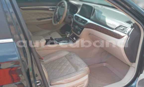 Comprar Usados Carro GAC Trumpchi GS8 Negro en Aguada de Pasajeros en Matanzas Comprar Usados Carro GAC Trumpchi GS8 Negro en Aguada de Pasajeros en Matanzas