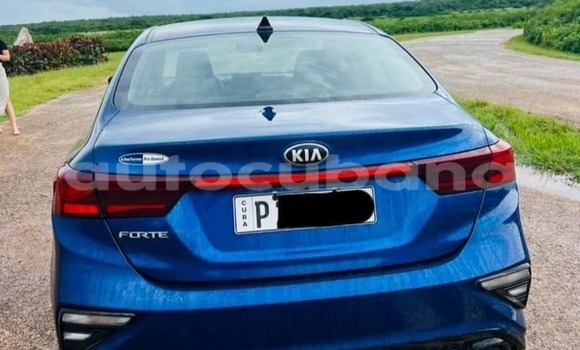 Comprar Usados Carro Kia Forte Azul en Aguada de Pasajeros en Matanzas Comprar Usados Carro Kia Forte Azul en Aguada de Pasajeros en Matanzas