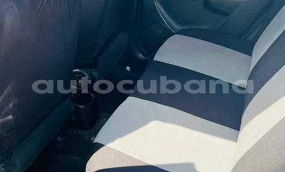 Comprar Usados Carro Hyundai i10 Blanco en Alacranes en Matanzas Comprar Usados Carro Hyundai i10 Blanco en Alacranes en Matanzas