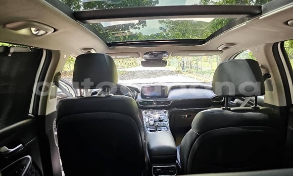 Comprar Usados Carro Hyundai Santa Fe Blanco en Aguada de Pasajeros en Matanzas Comprar Usados Carro Hyundai Santa Fe Blanco en Aguada de Pasajeros en Matanzas