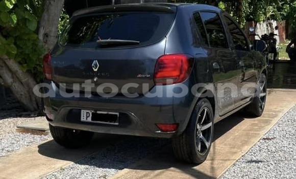 Comprar Usados Carro Renault Sandero Otro en Alacranes en Matanzas Comprar Usados Carro Renault Sandero Otro en Alacranes en Matanzas