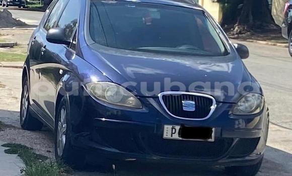 Comprar Usados Carro SEAT Altea Negro en Antilla en Holguin Comprar Usados Carro SEAT Altea Negro en Antilla en Holguin